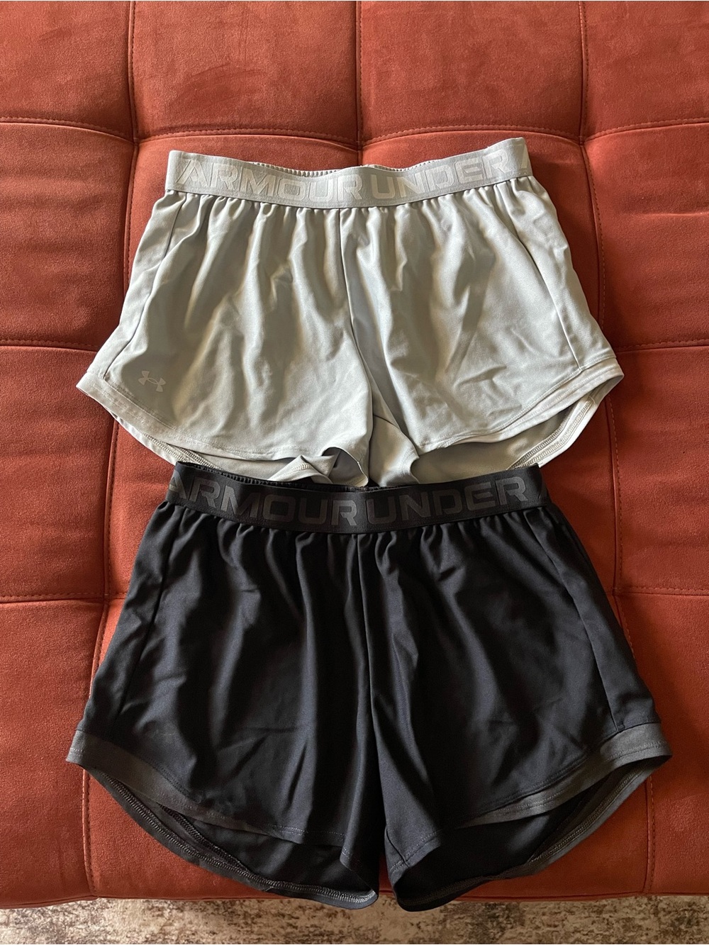 Under Armour Women's Light Gray and Black Athletic Shorts Set